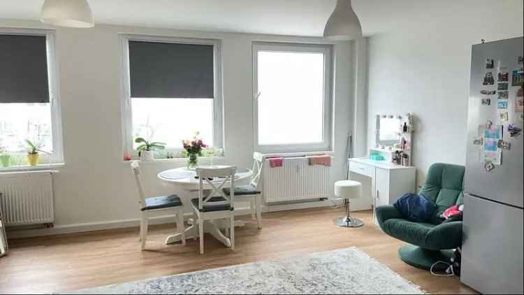 2-Raum-Wohnung in Weixdorf!