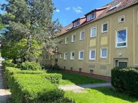 Schön kombiniert und frisch renoviert!