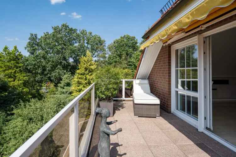 100qm Dachgeschosswohnung Volksdorf Balkon Kamin 2 Bader