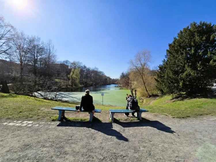 Sofort bezugsfrei – 3-Zimmer-Eigentumswohnung – 108 m² im Dachgeschoß mit Blick zum Fennsee