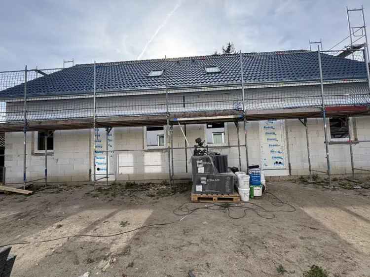 Letzte Neubau DHH zu verkaufen/Innenausbau variabel