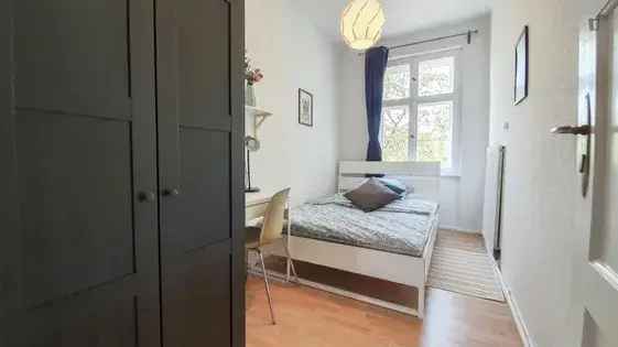 Wohnung (27.12 m²) zur Miete in Berlin (Wilhelmstraße 132A, 13595 Berlin, Germany) - immosurf.de