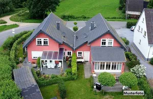 Doppelhaushälfte nebst Garage + provisionsfrei +