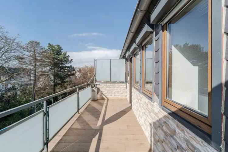 Top Dachgeschosswohnung vor Sanierung – Eigentümer übernimmt Sanierung und Ausbau des Spitzbodens!