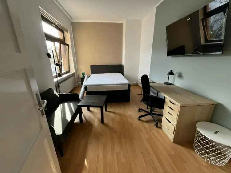 WG-Zimmer mieten Frankfurt, Deutschland