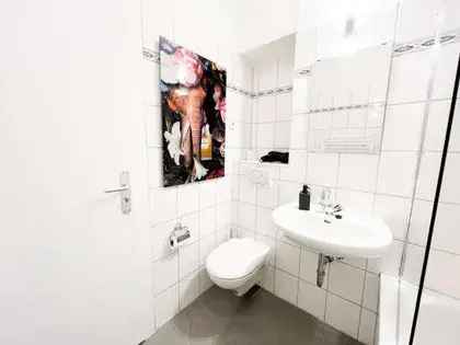 Wohnung (97.64 m²) zur Miete in Düsseldorf (Leopoldstraße 2, 40211 Dusseldorf, Germany)