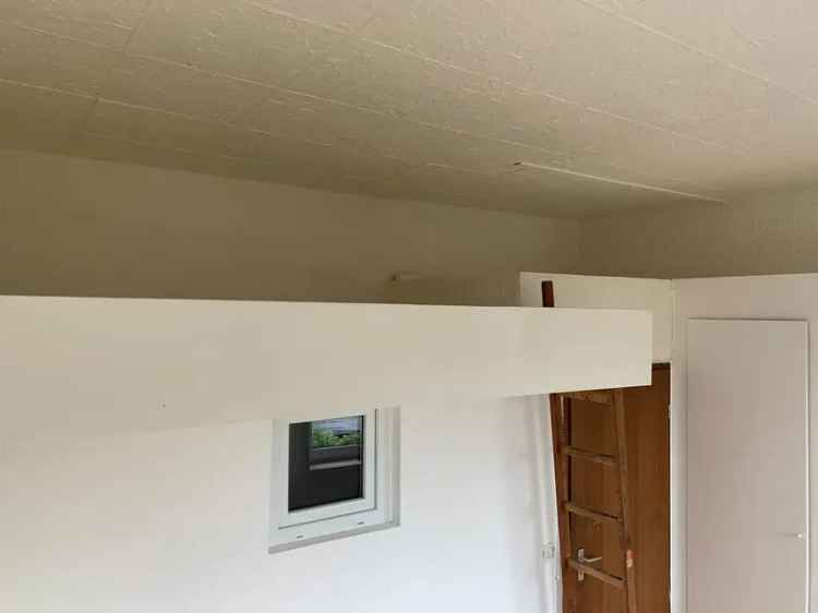 1 Zimmer Wohnung Köln Zündorf Altbau Nähe KVB