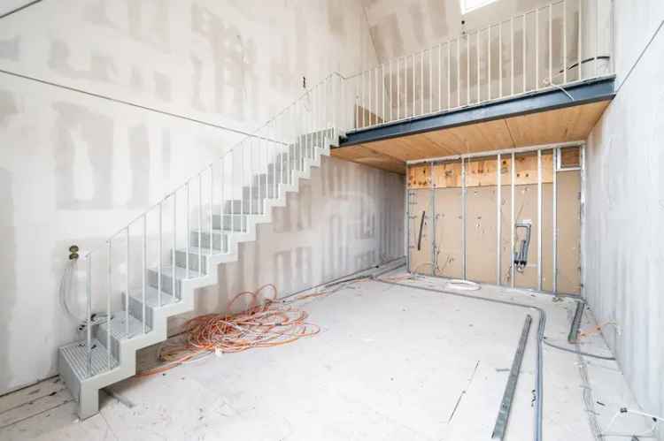 Charmante Dachgeschosswohnung in zentraler Lage mit Blick auf Berlin