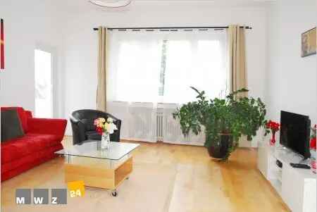 Komplett Möbliert/Furnished Accommodation in: Flehe/Volmerswerth. Helle Wohnung mit 2