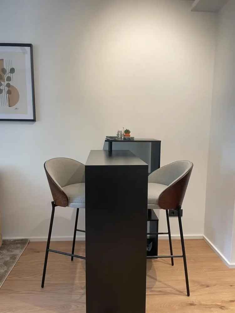 Modern Living in Wiesbaden – Möbliertes City Apartment
