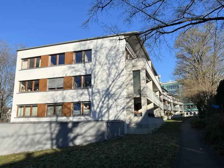 Seniorenwohnung S-Sonnenberg barrierefrei, 2 Zimmer, Balkon, Keller, Aufzug, EBK, elektr. Rollläden