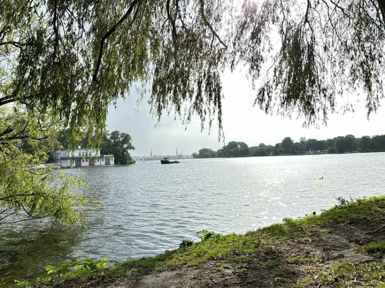 Kauf Mehrfamilienhaus mit Garten in Hamburg Bellevue