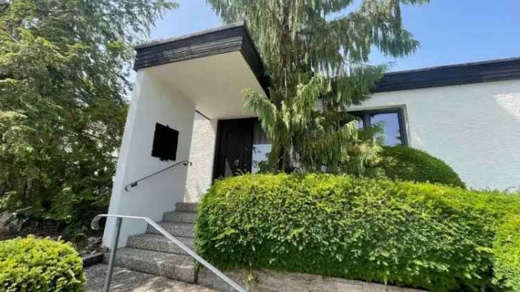 ✅ Atrium Bungalow in Gerlingen