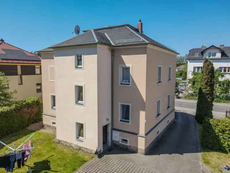 Haus kaufen in Dresden-Weißig mit 3 Wohneinheiten und Garten