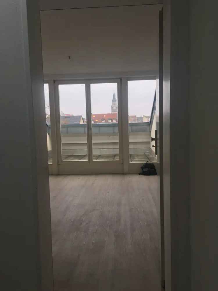 2 Raum Wohnung Leipzig Sudbalkon Einbaukuche