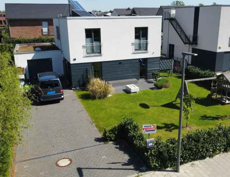 Exklusives KfW 55 Einfamilienhaus in Hamburg Neugraben Vogelkamp.