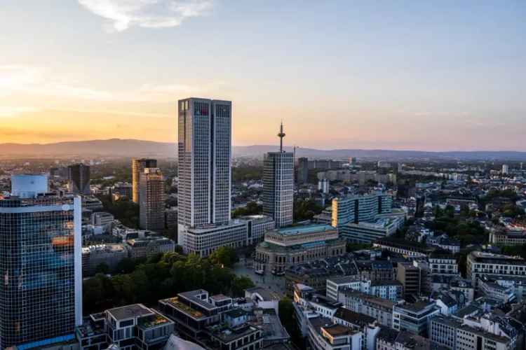 FOUR Frankfurt 3 Zimmer Wohnung Loggia Luxus Alt Oper Blick