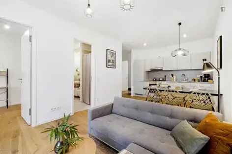 2 Zimmer Wohnung Berlin Friedrichshain Balkon Stadtblick M
er 3 Monate