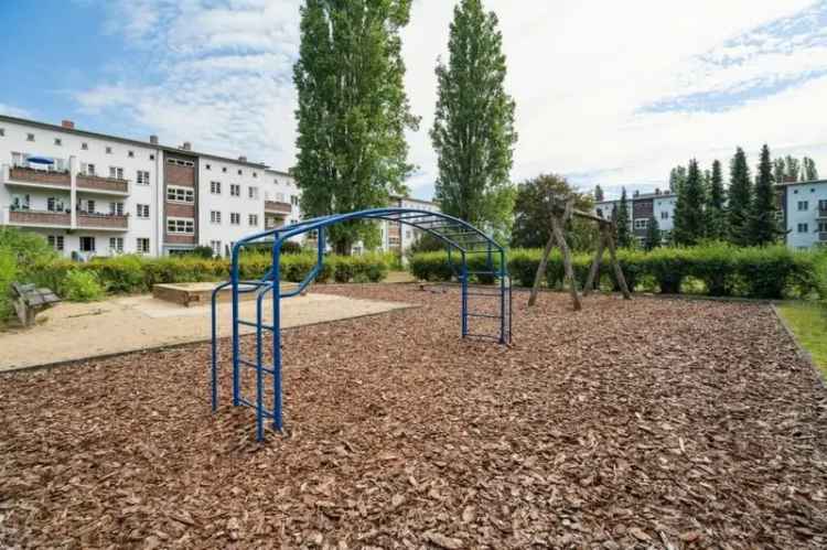 Vermietete Wohnung im denkmalgeschützten ‚Pfahler Block‘, 13403 Berlin