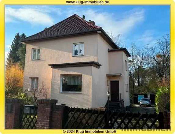 Frohnau! Top gepflegtes Einfamilienhaus Bj. 1935 mit schönem ca. 742 m² großen Süd-Westgrundstück