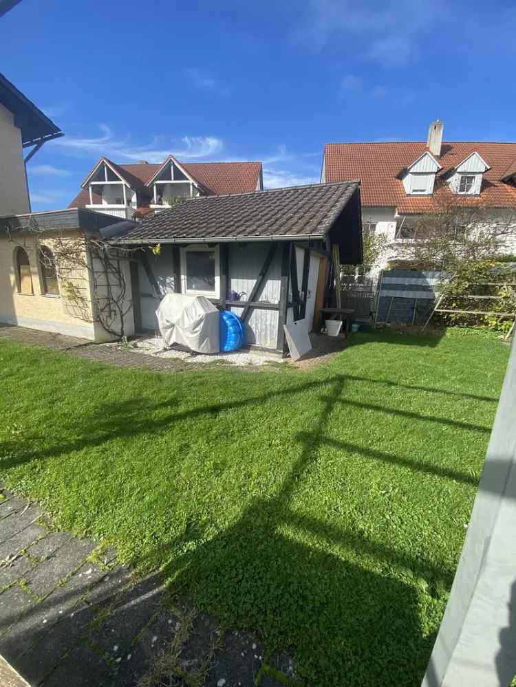 Modernisierte Wohnung in Zweifamilienhaus in Benningen