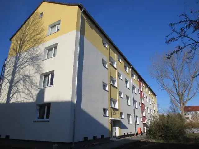 3,5 Zimmer Wohnung mit Balkon und Keller