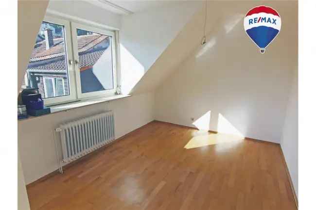 Neustadt 3 ZKB Wohnung mit Balkon und Fernblick