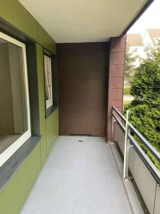 1 Zimmer Wohnung Hassels Balkon Keller Tiefgarage ab 01032025