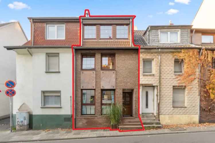 Charmantes Stadthaus mit Dachterrasse in Rheinnähe