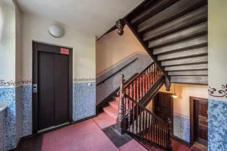 Bezugsfrei: Penthouse mit Loggia und Dachterrasse, einzigartiger Blick über den Clara-Zetkin-Park