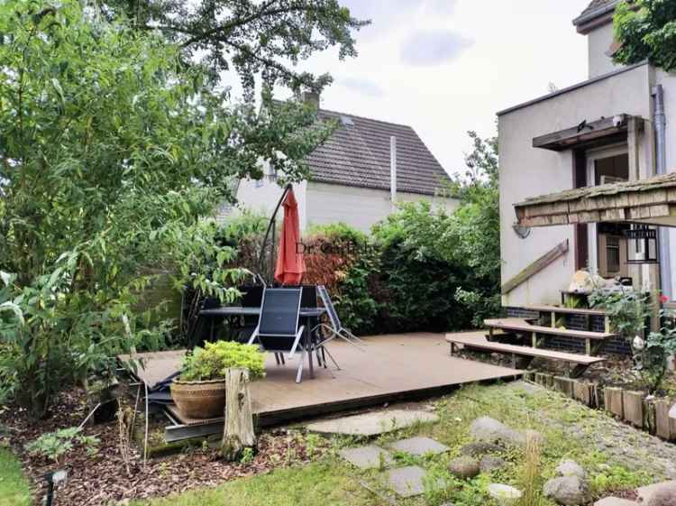 Freistehendes Haus mit Garten Kamin und 2 Schlafzimmer