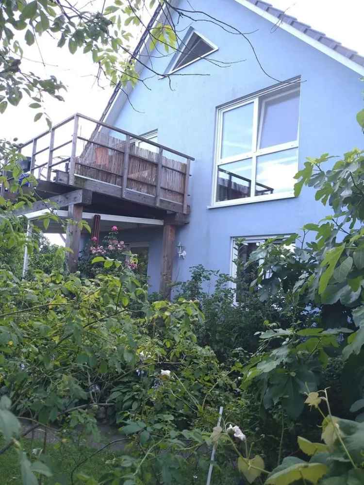 Zwei- oder Einfamilienhaus, Niedrigenergie-Haus, Wärmepumpe
