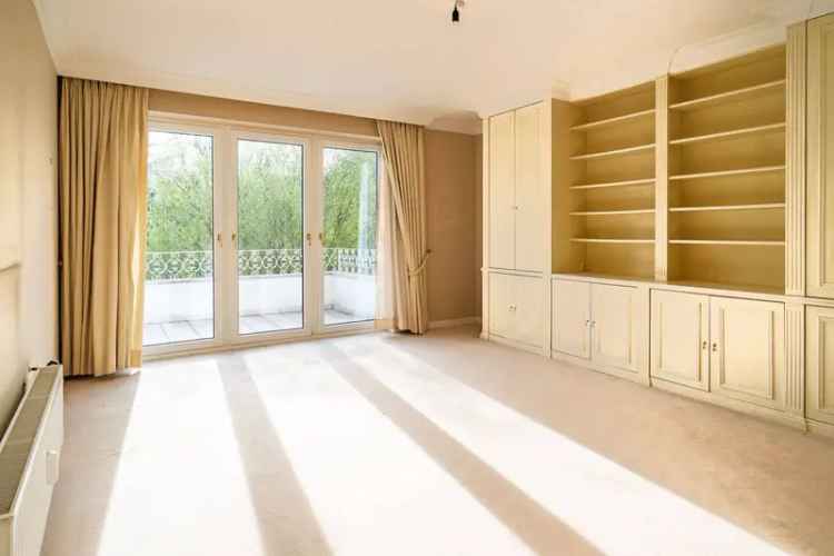 Traumhafte 3-Zimmer-Wohnung über zwei Ebenen in Düsseldorf-Golzheim