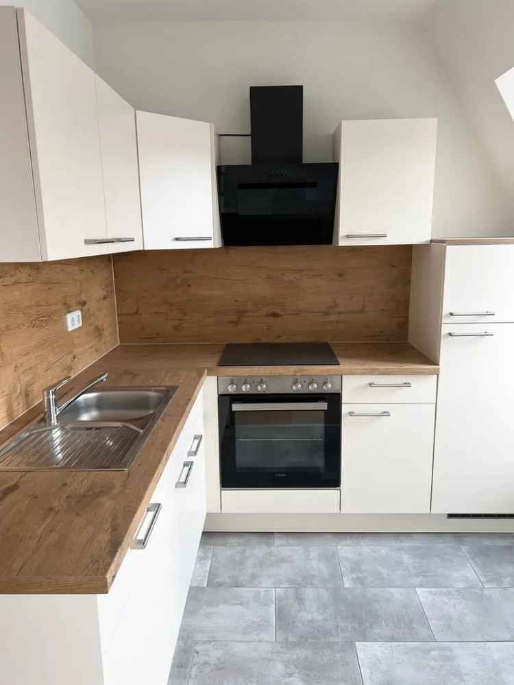Top Lage I modernes Tageslichtbad mit Wanne I Einbauküche