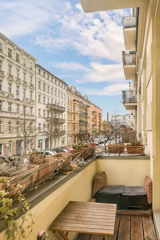 Altbauwohnung Prenzlauer Berg Helmholtzkiez 2 Zimmer Balkon Renoviert