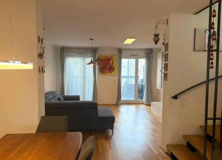 3,5 Zimmer Sonnige Maisonette Wohnung im sehr gute Anlage