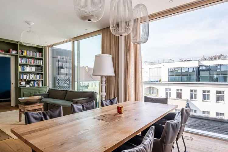 Luxuriöses Penthouse im Winskiez mit atemberaubendem Blick auf Berlin