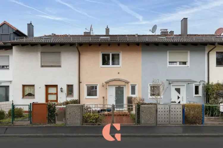 Familienfreundliches Reihenmittelhaus in U-Bahn-Nähe – Gemütlich, modern & gut gelegen!
