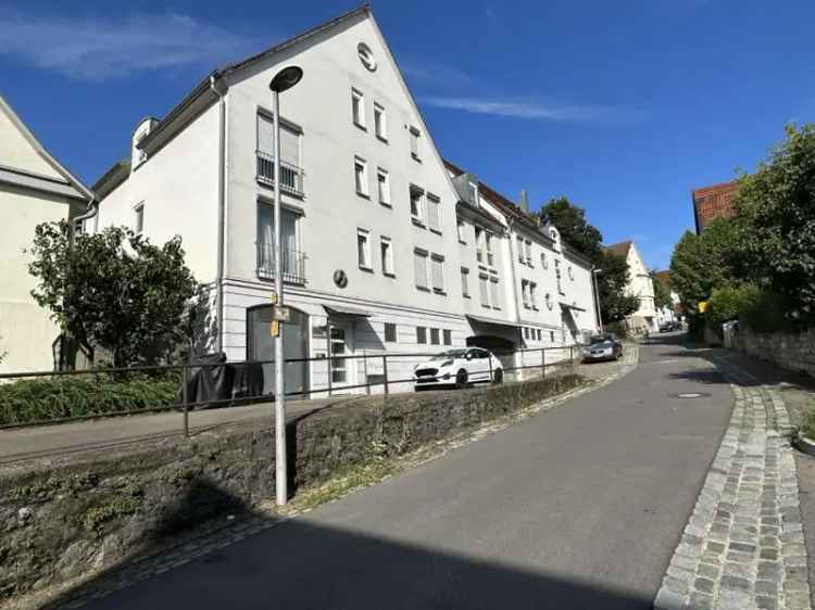 Mieten 2 Zimmer Wohnung in Zazenhausen mit Terrasse und Duplex Parker