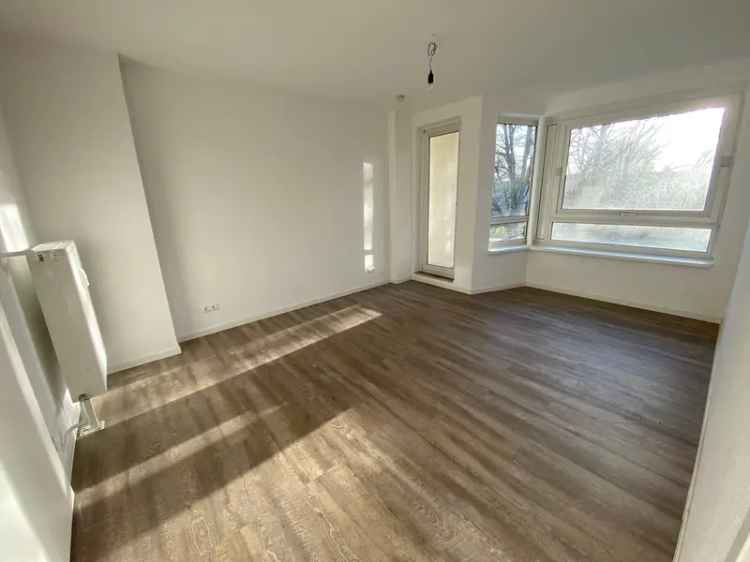 Provisionsfrei: vermietet & sanierte 1,5-Zimmer-Wohnung mit Süd-Loggia & Garage – WHG16