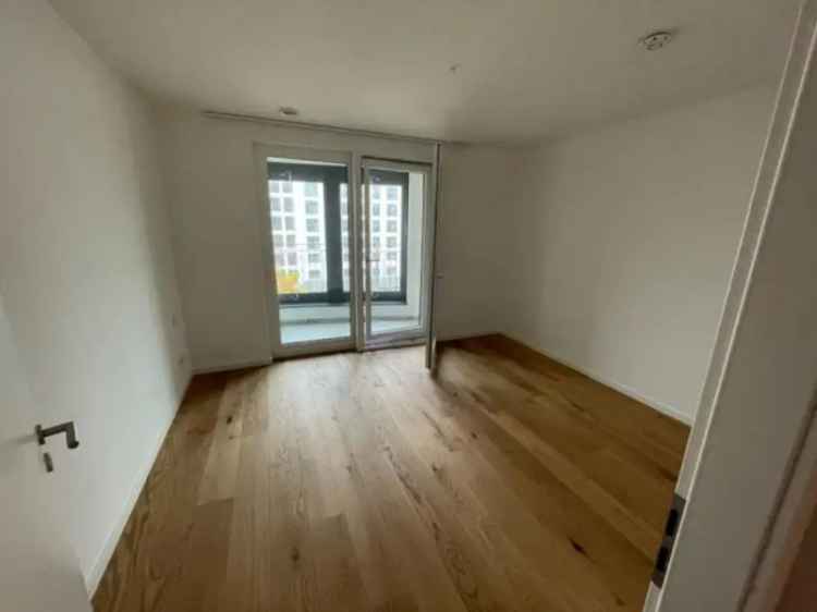 Gemütliche 2-Zimmer-Wohnung mit Einbauküche und Balkon in