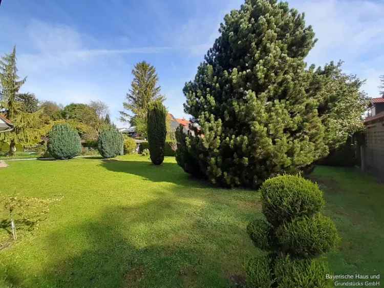 Idyllisches Familienhaus in München mit großem Garten