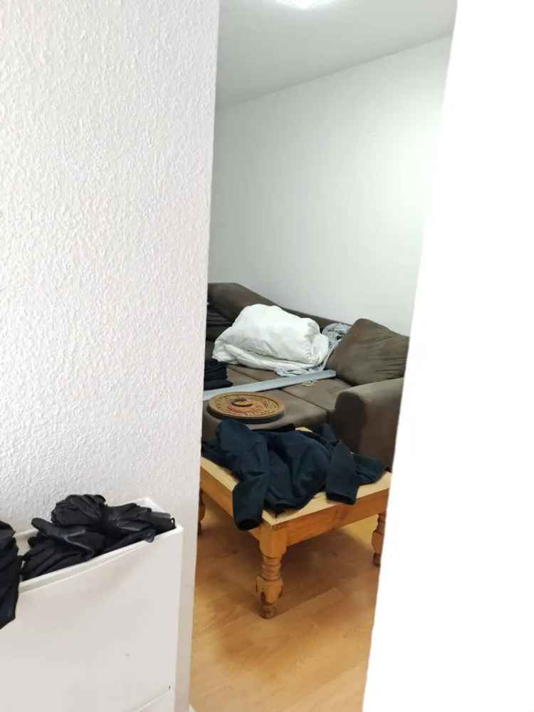 KLEINES HINTERHAUS KLEIN FEIN INDIVIDUELL4 ZW KÜCHE BAD NIEDERRAD NÄHE UNIKLINIK REWE ROSSMANN EIFLER PENNY ÖVNP S-BAHN LYONERSTR GOLDSTEINSTR: 48