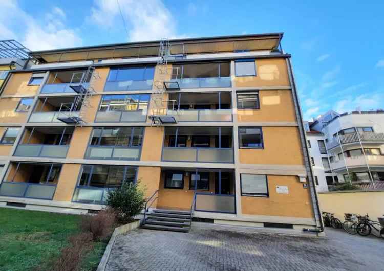 Nähe Uni, mit Balkon, Innenhofbebauung