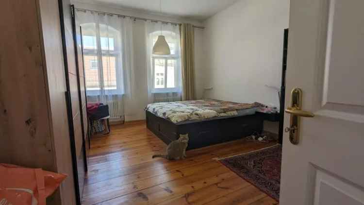 2-Zimmer Wohnung Pankow Kollwitzkiez Altbau mit Aufzug