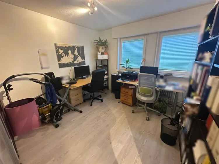 S-Feuerbach: Selbstnutzer oder Kapitalanlage! 3-Zimmerwohnung inkl. Garage
