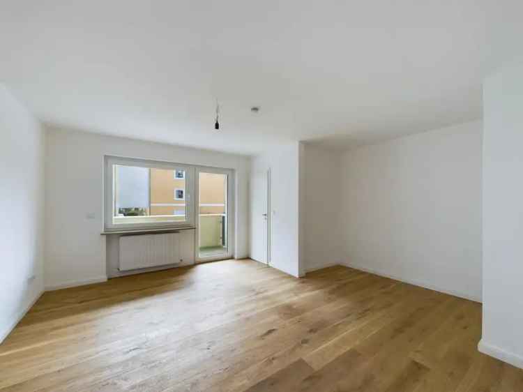 KENSINGTON – Exklusiv – Modernisierte und stilvoll möblierte 1-Zimmer-Wohnung in begehrter Lage von Moosach