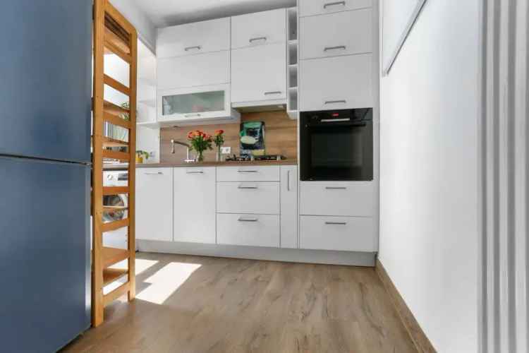 Wohnen in urbaner Umgebung! Helle 2,5 Zimmer-Wohnung in ruhiger und zentraler Lage in Stuttgart-West