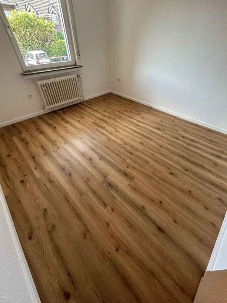 *Modernisierte 3 Zimmer Wohnung in Bielefeld Ummeln*