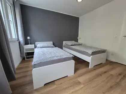 Wohnung (74.0 m²) zur Miete in Essen (Griechische Konditorei Perfekt, Friedrich-Ebert-Straße 62, 45127 Essen, Germany) - immosurf.de